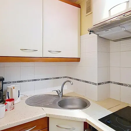 Apartment Lumineux Au Centre, Balcon, Proche Pistes Et Commerces - Fr-1-344-946 *